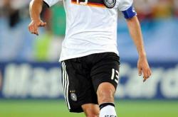 AYX官方直播-德国球员表现出色，获得国内荣誉