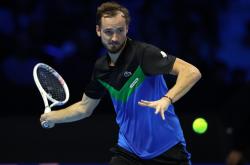 爱游戏中国-澳网险胜年终总决赛，梅德韦杰夫统治全场的简单介绍