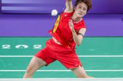 爱游戏官网-日本队翻盘印尼队，陈雨菲点燃赛场