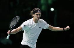 AYXapp下载-关于西班牙网球队横扫欧洲网球队，兹维列夫惊艳世界的信息