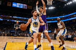 爱游戏中国-关于勇士队全明星球员因伤缺阵：影响战绩表现的信息