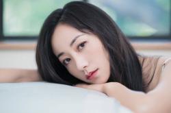 爱游戏官方入口-节奏大师克莱掌控全局，奇才团队篮球力克上海队