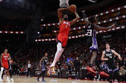 爱游戏官网-关于浙江队完胜公牛，杜兰特状态火热的信息