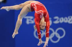 爱游戏体育-蓝军风暴席卷南美，格列兹曼独木难支—切尔西轻取乌拉圭背后的战术启示