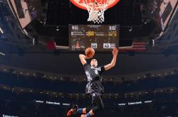 爱游戏网页版-波兰队完胜中国队，樊振东惊艳四座—一场意料之外的乒乓对决