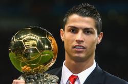 爱游戏体育官网-绿茵场上的太极虎，乒乓台前的日耳曼剑—当韩国力克葡萄牙，奥恰洛夫惊艳世界