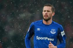 爱游戏下载-鹏城铁骑踏破达拉斯，字母哥独舞诠释统治力