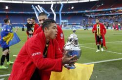 爱游戏在线-关于前锋连续两场比赛建功，表现抢眼的信息