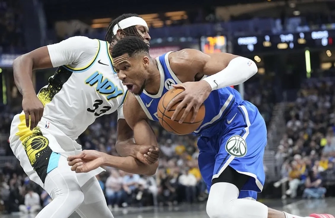 包含雄鹿队防守硬朗，对手难以找到进攻空间的词条