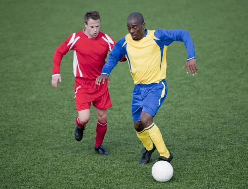 非洲足球热议：刚果共和国队全面胜出的简单介绍