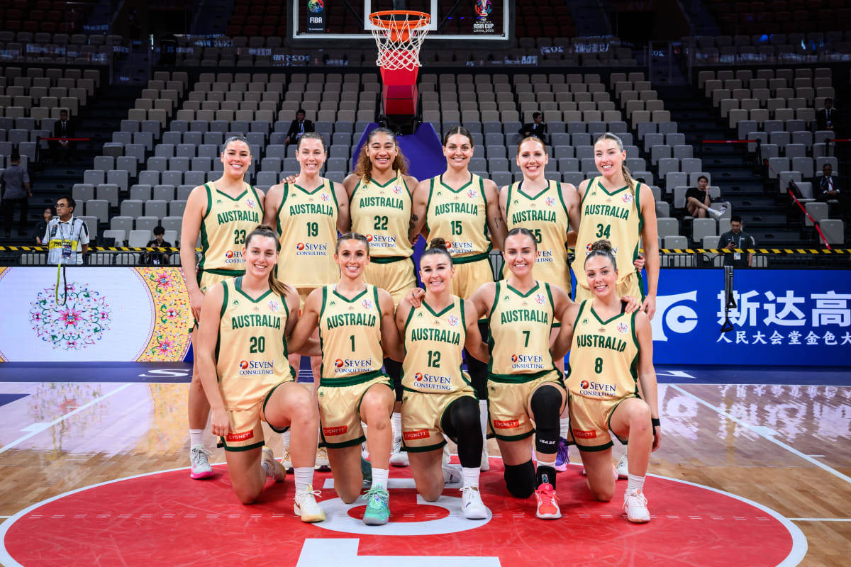 澳大利亚女篮队再度夺冠,实力无敌 澳大利亚女篮队再度夺冠,实力无敌