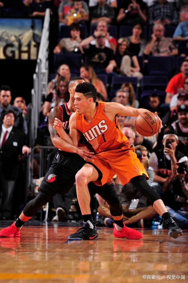 雄鹿客场大胜太阳，取得二连胜的简单介绍