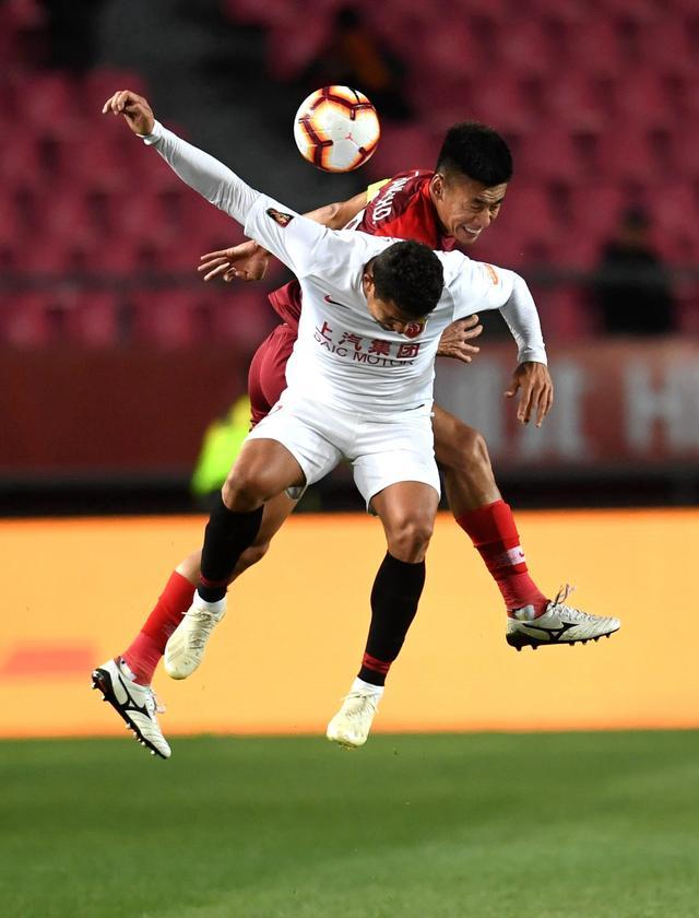 华夏幸福客场憾负上港，连续不胜状态难以打破的简单介绍