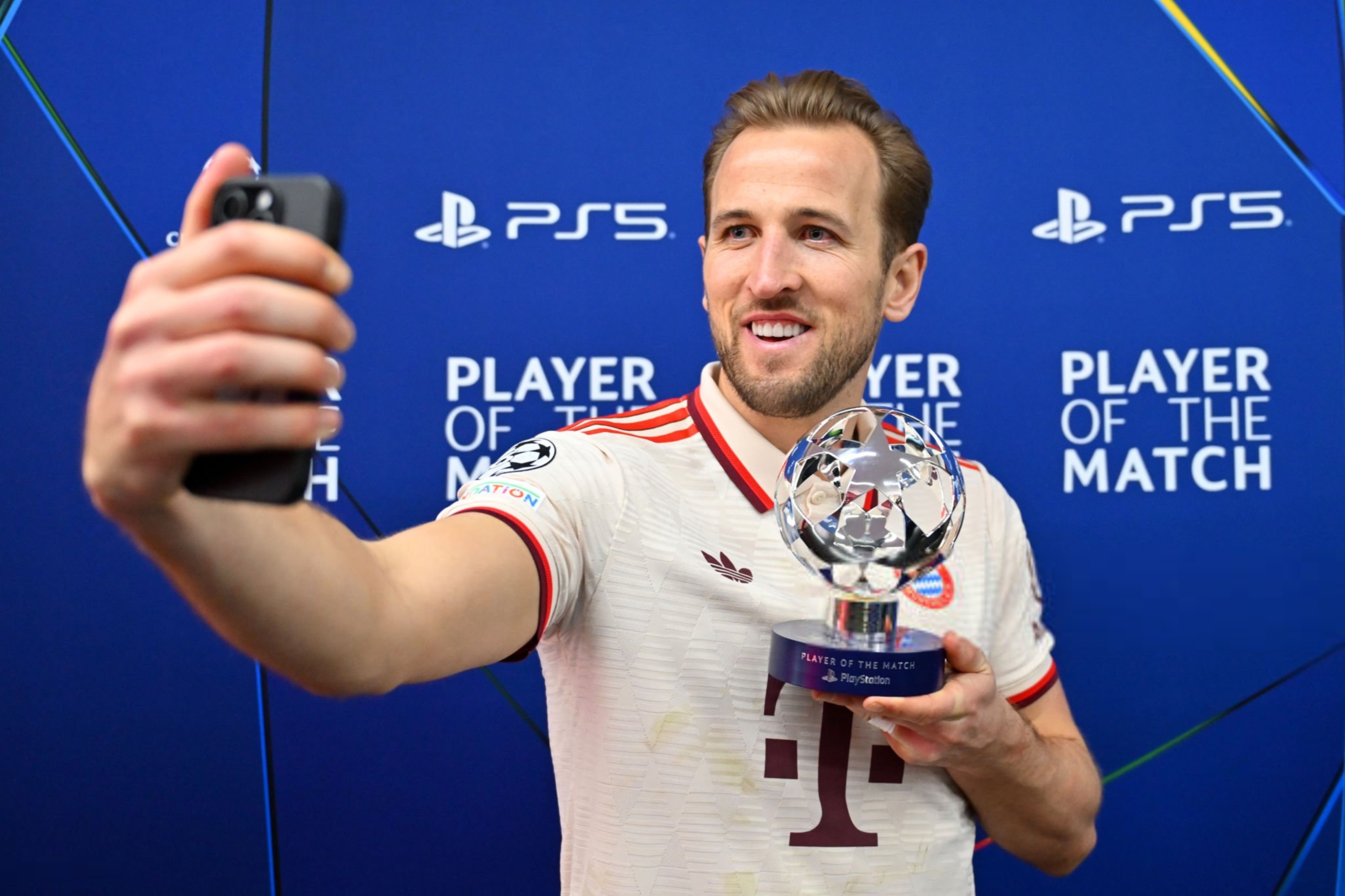 勒沃库森完胜塞维利亚,凯恩关键制胜的简单介绍 勒沃库森完胜塞维利亚,凯恩关键制胜的简单介绍