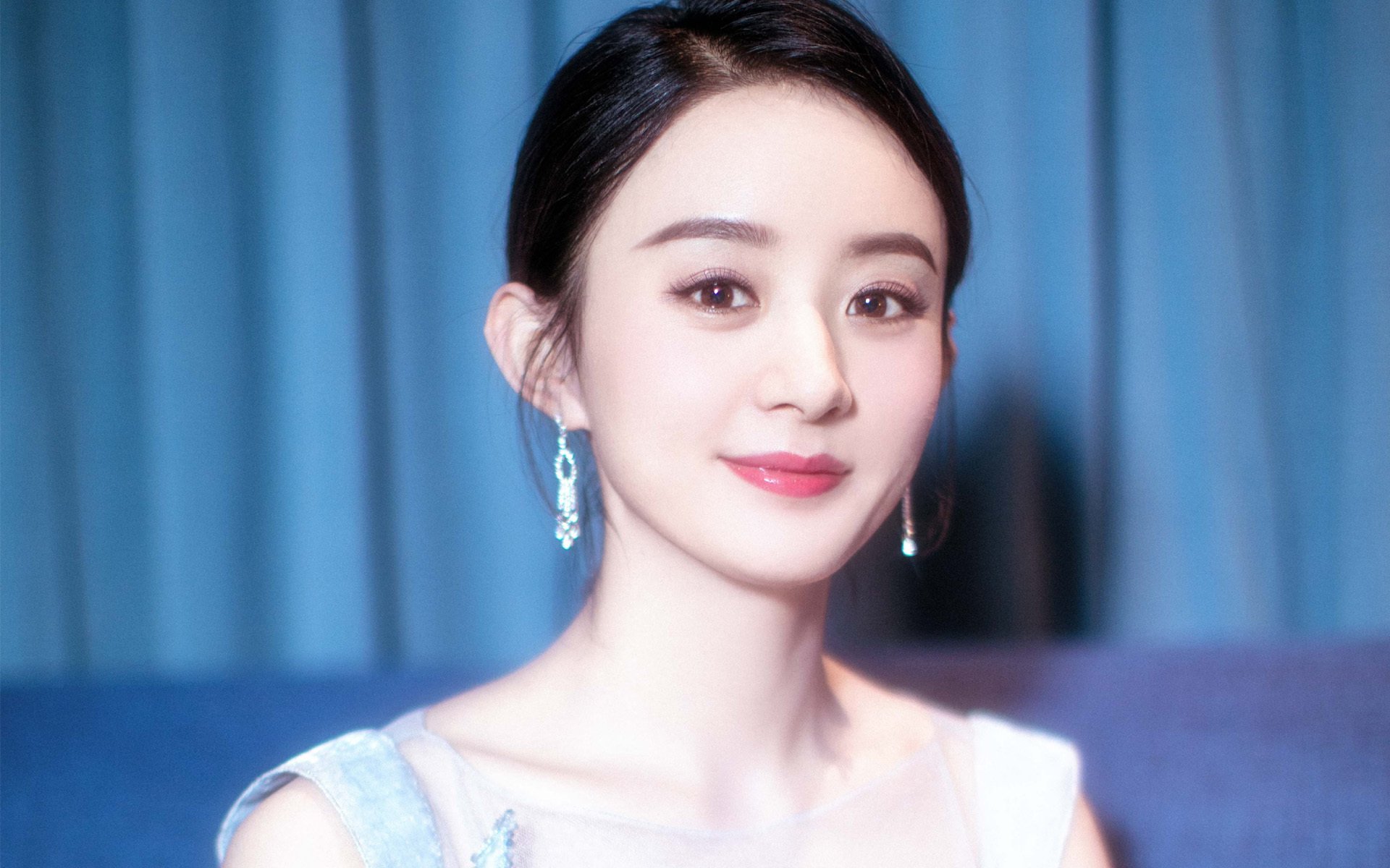 欧冠淘汰赛焦点战，骑士强势晋级，黄蜂虽败犹荣