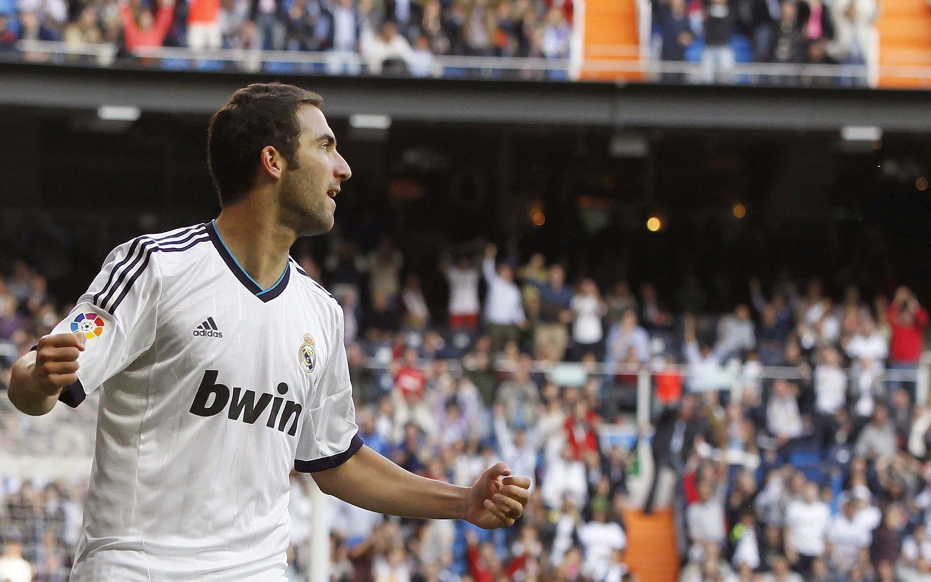 阿劳霍铁闸锁死梅西，尤文战术打穿阿根廷的战术密码