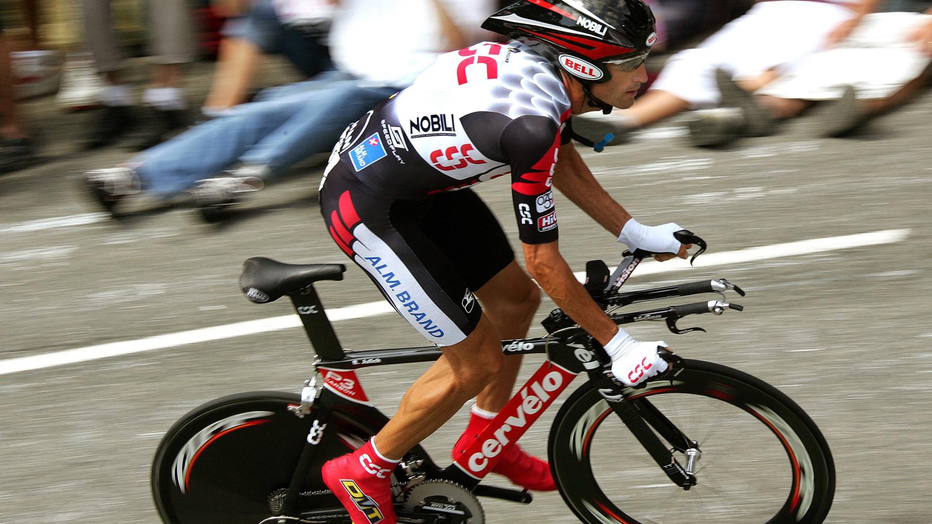 东决关键战之夜，卢卡库防守端锁死对手，改写巨星定义