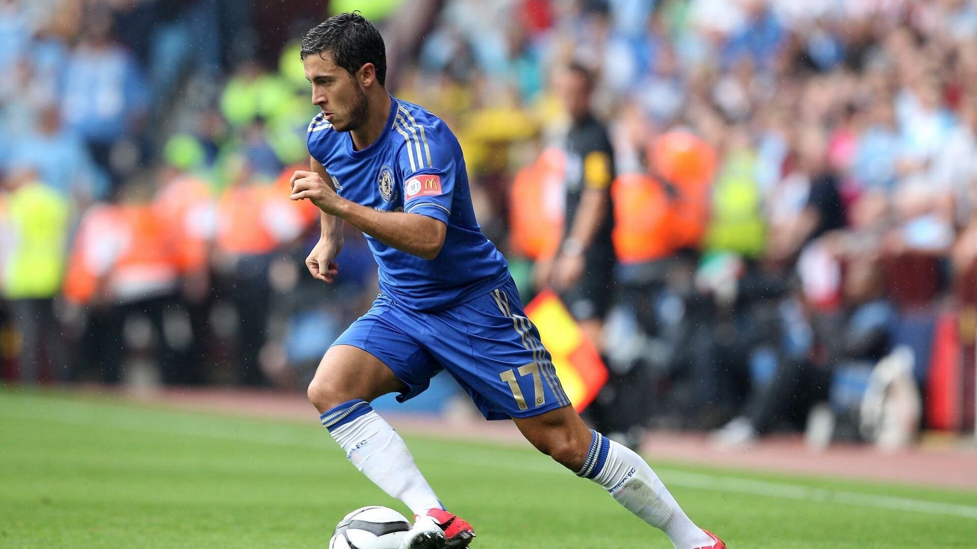 传奇归来，伊布以王者之姿主宰摩洛哥与AC米兰的绿茵交响